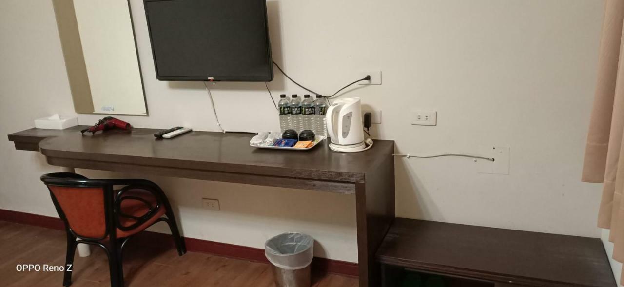 Min Chiao Hotel T'ai-tung エクステリア 写真